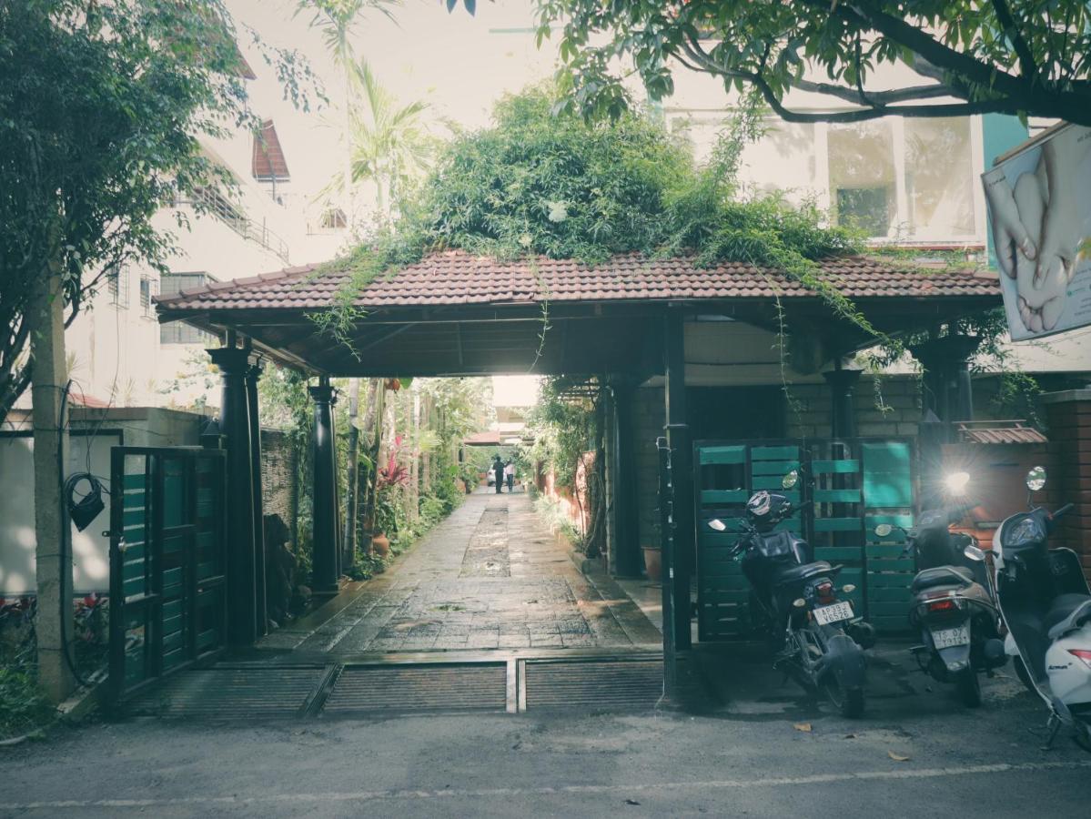 The Green Path Eco Hotel バンガロール エクステリア 写真