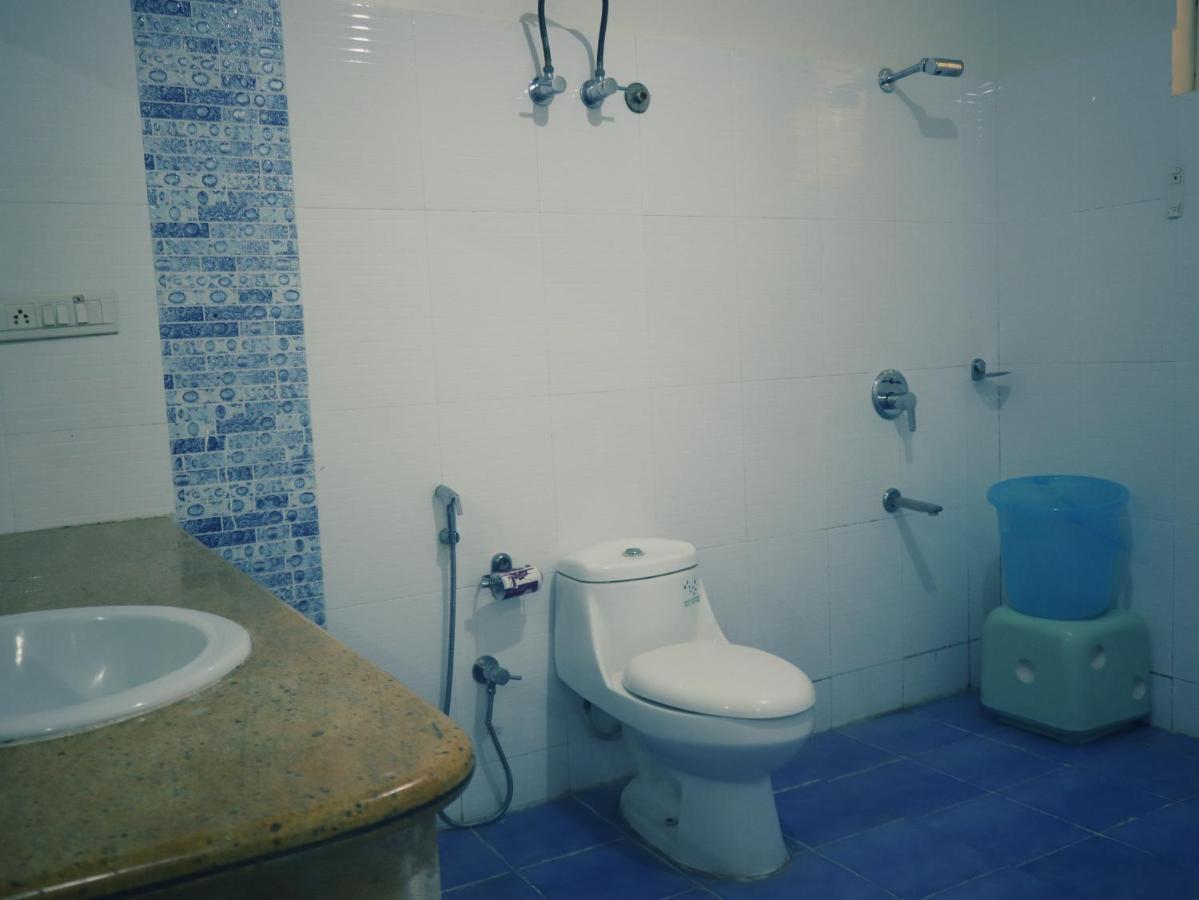 The Green Path Eco Hotel バンガロール エクステリア 写真