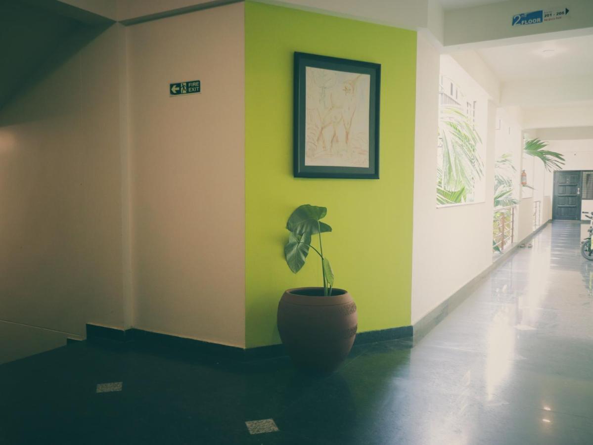 The Green Path Eco Hotel バンガロール エクステリア 写真