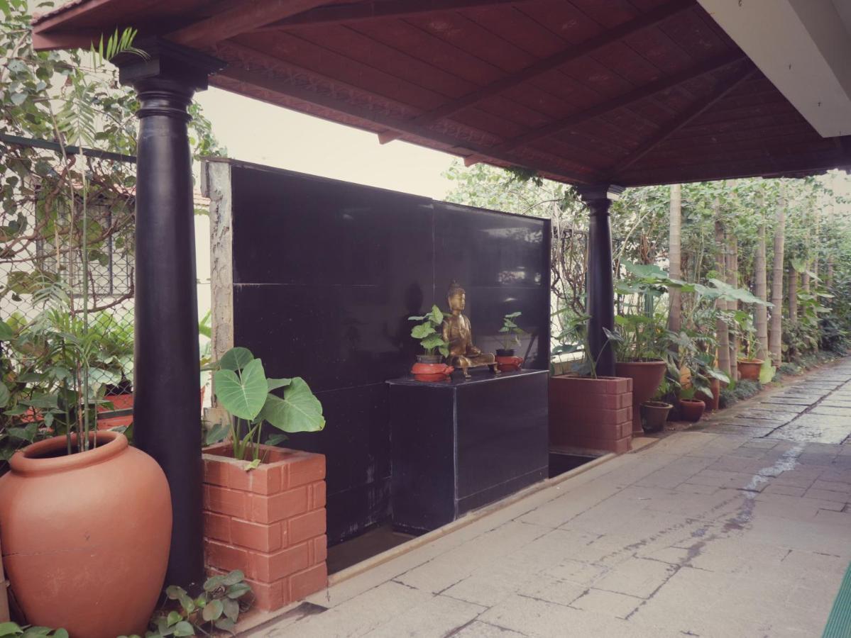 The Green Path Eco Hotel バンガロール エクステリア 写真